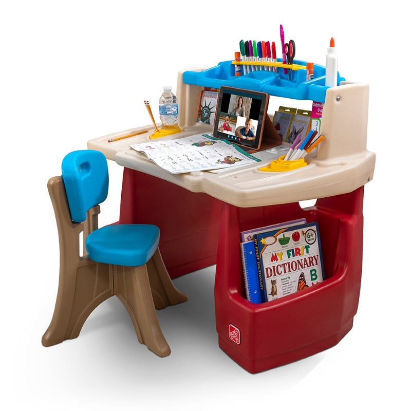 Kids Step2 Deluxe Art Master Desk w/Storage and Chair